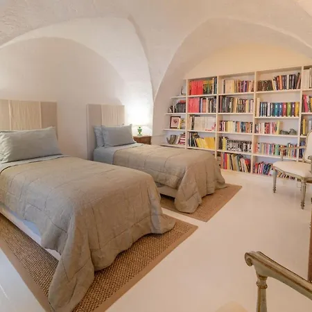 Masseria Buganvillea * 파사노