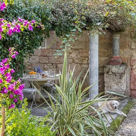 Masseria Buganvillea *